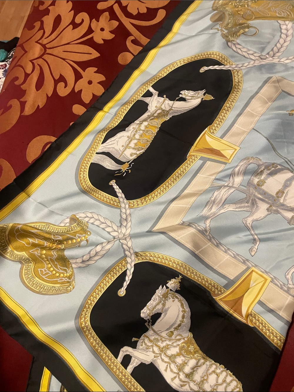 Vintage Hermes silk scarf - Picture 8 of 17